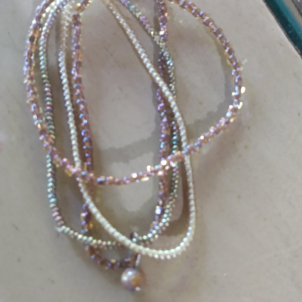 Bracelets - Picture 2 of 3